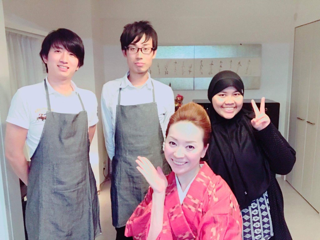 Ayo Belajar Memasak Makanan khas Jepang yang&nbsp;Halal!